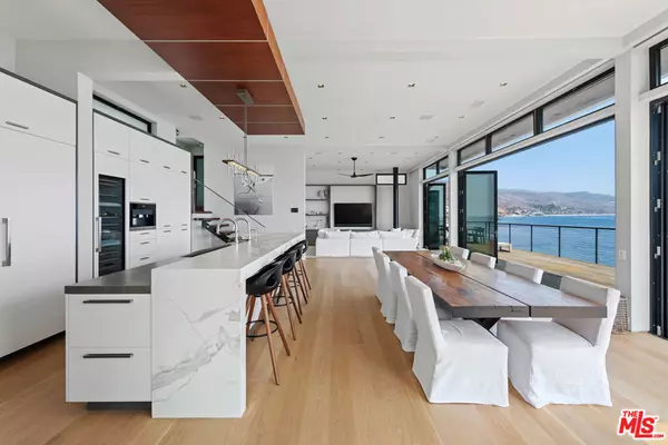 Malibu, CA 90265,26714 Latigo Shore DR