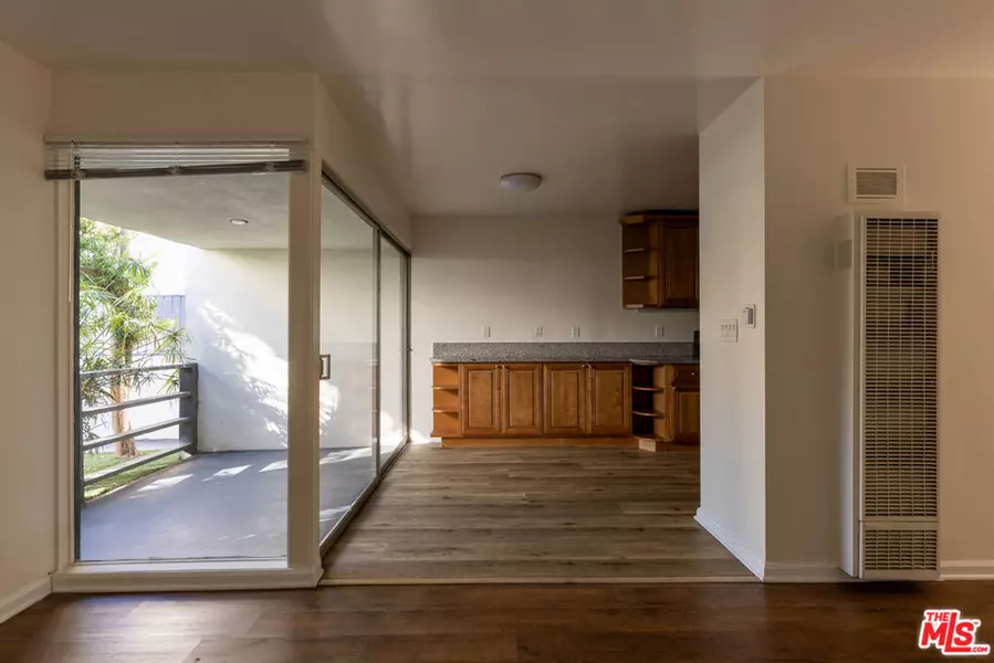 1233 BARRY AVE #101, Los Angeles, CA 90025