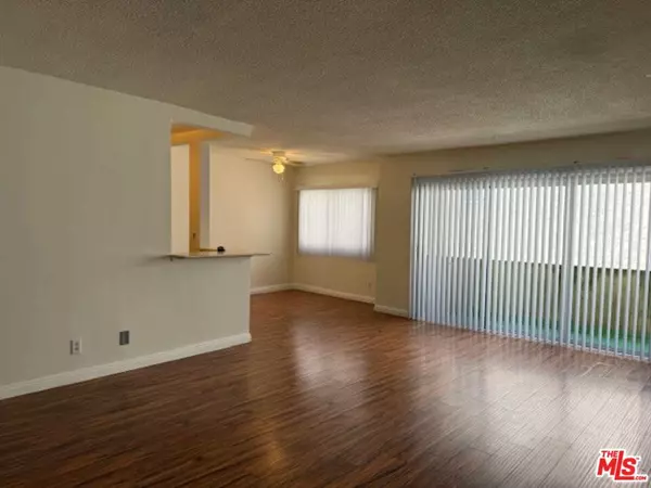 8161 Manitoba ST #7, Playa Del Rey, CA 90293