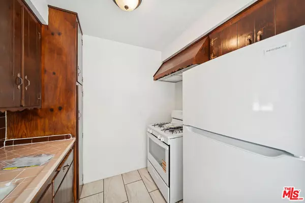 Valley Village, CA 91607,5319 Vantage AVE #5