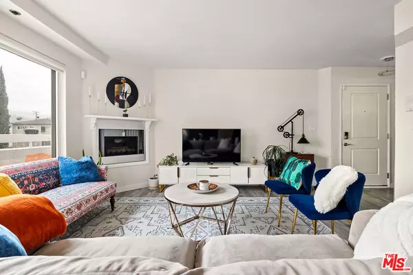 Burbank, CA 91502,252 W Spazier AVE #F