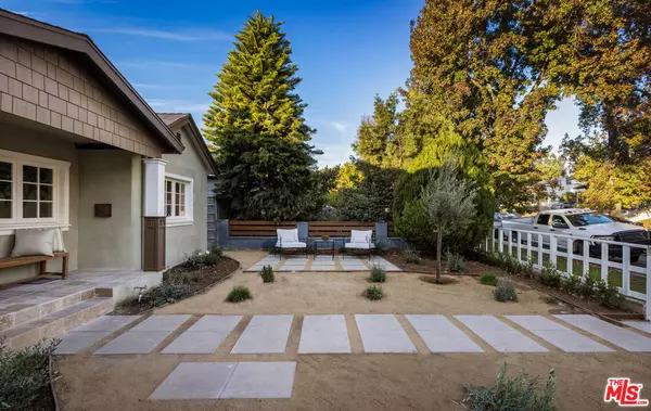 Los Angeles, CA 90042,1411 Armadale AVE