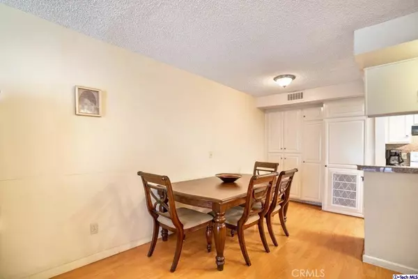 Glendale, CA 91205,1517 E Garfield AVE #57