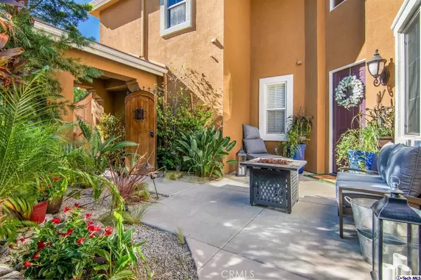 Castaic, CA 91384,29139 Madrid PL