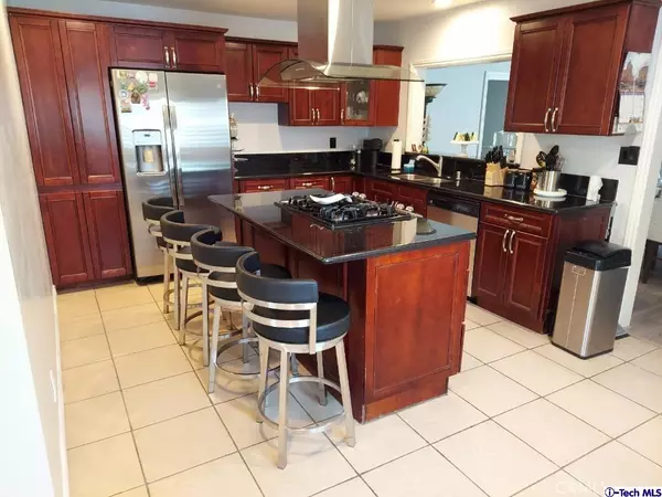 Sylmar, CA 91342,13822 Graber AVE