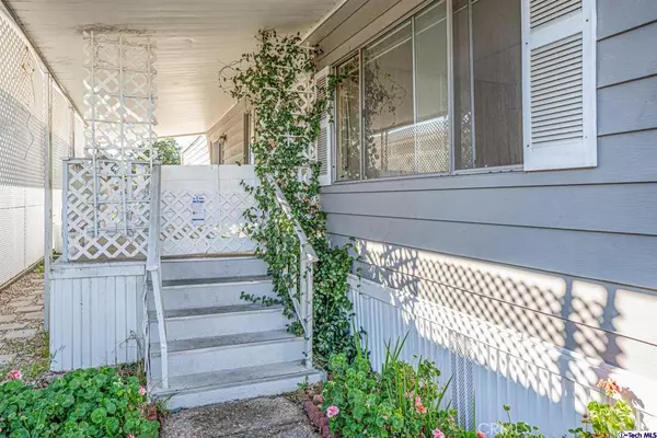 San Fernando, CA 91345,10837 Langdon AVE #182