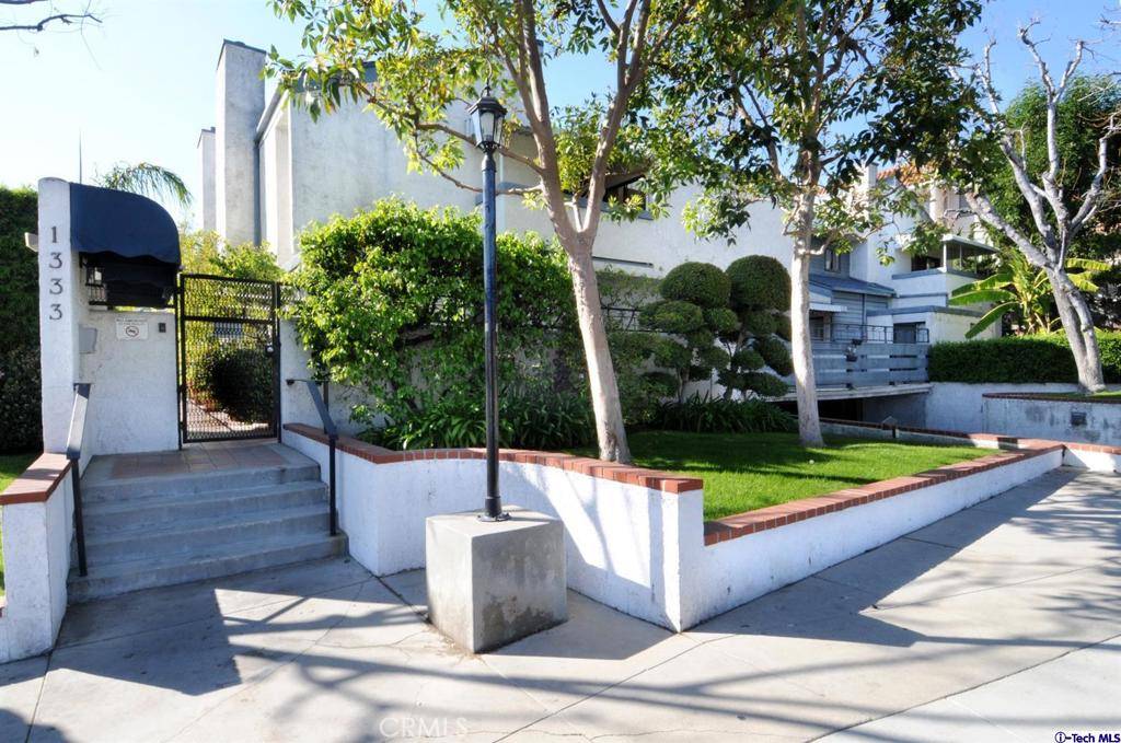 Glendale, CA 91202,1333 Valley View RD #29