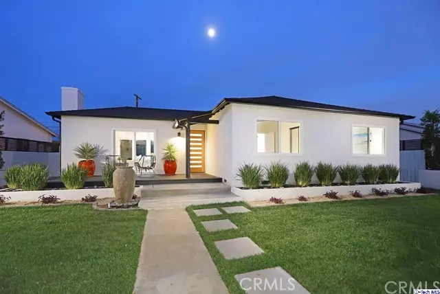 8114 Coldwater Canyon AVE, North Hollywood, CA 91605