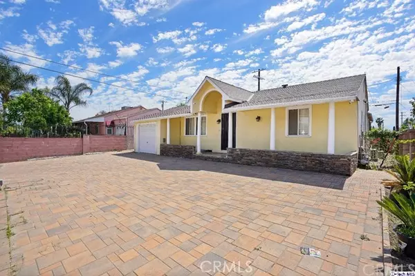 North Hollywood, CA 91606,11154 Archwood ST