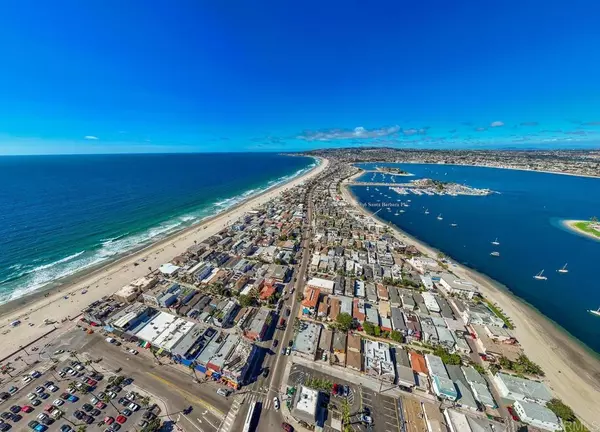 San Diego, CA 92009,836 Santa Barbara Place