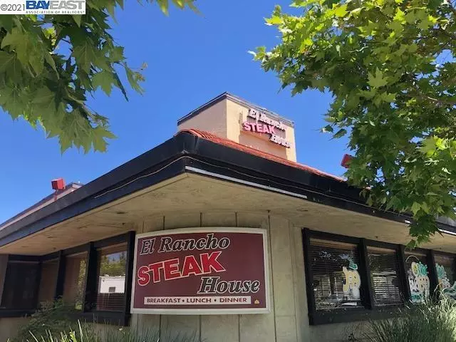 3234 Castro Valley Blvd, Castro Valley, CA 94546