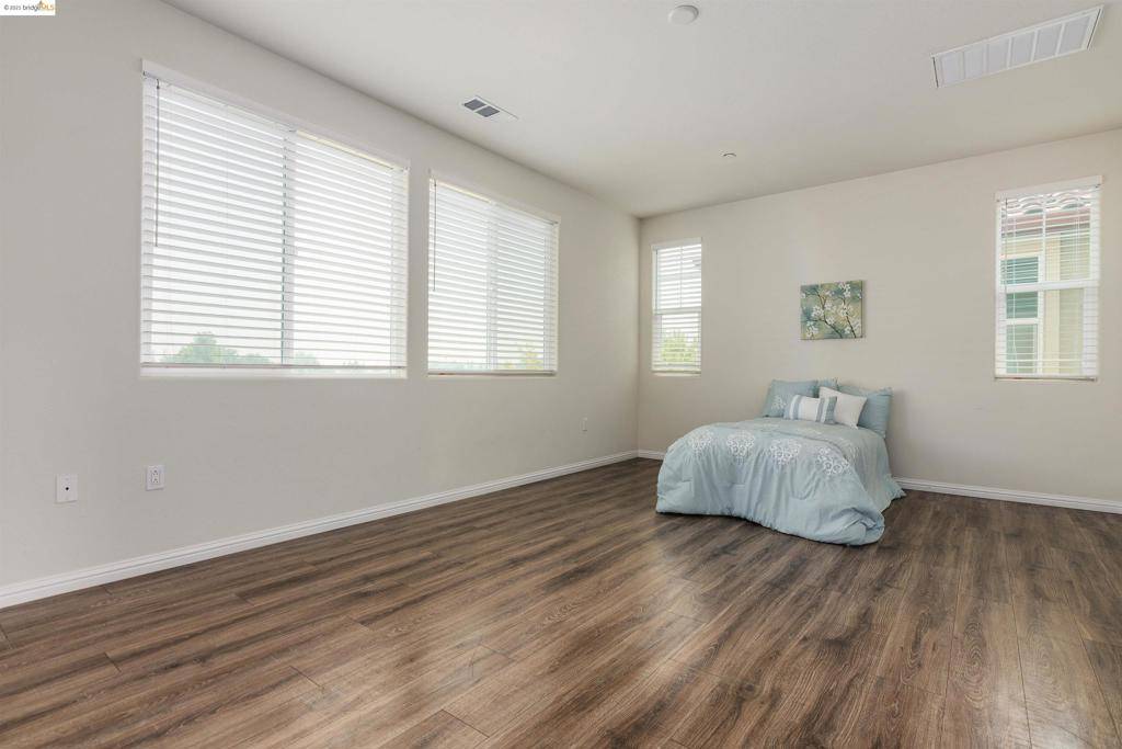 Brentwood, CA 94513,979 Princess Way