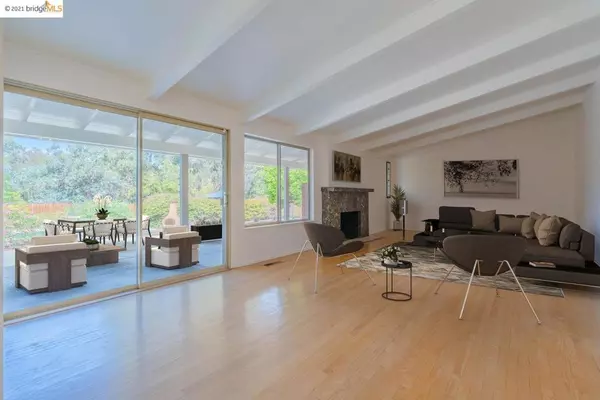 Los Altos Hills, CA 94022,26521 Aric Ln