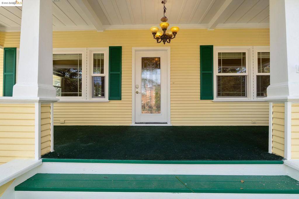 Elk Grove, CA 95624,9572 School St