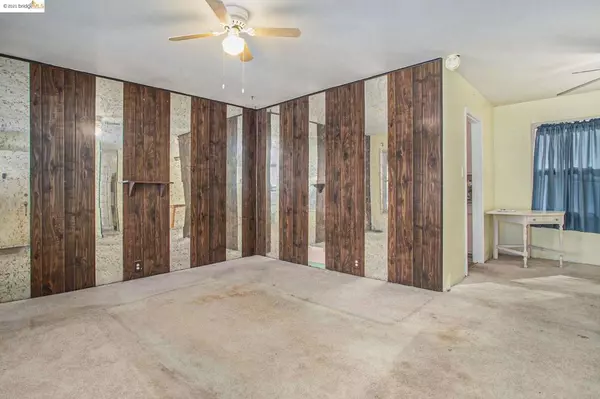Castro Valley, CA 94546,3283 Anita Ct