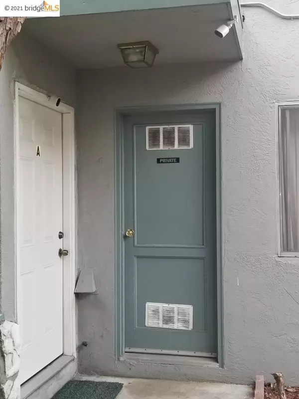 Oakland, CA 94602,3214 Delaware St