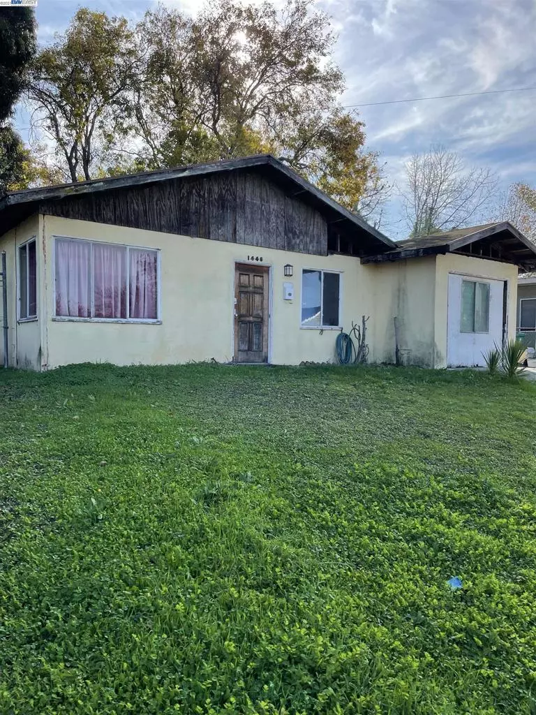 San Pablo, CA 94806,1446 Frances Road