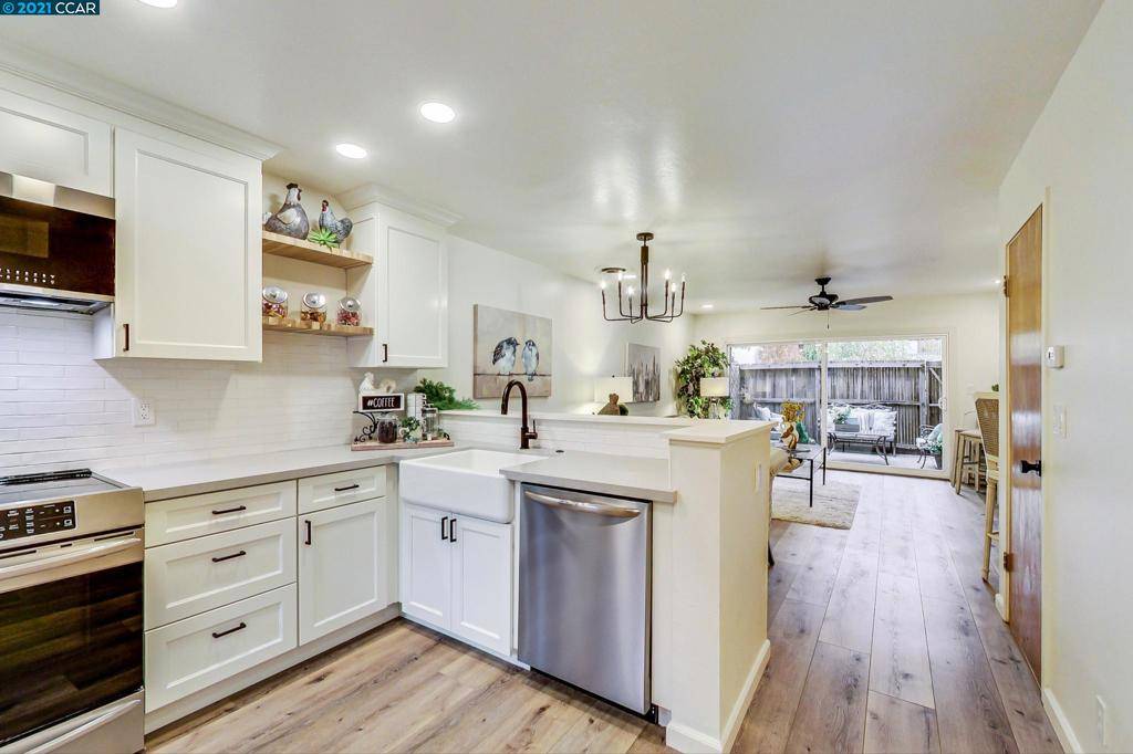 Walnut Creek, CA 94596,1411 Creekside Dr #12