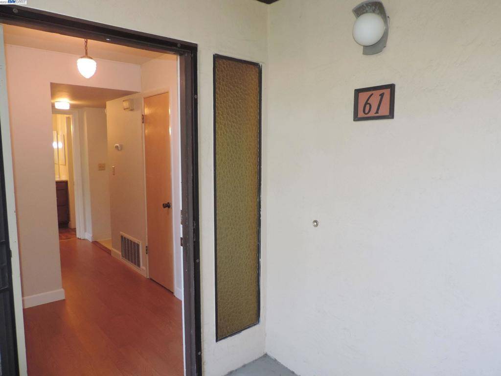 Castro Valley, CA 94546,19100 Crest Ave. #61