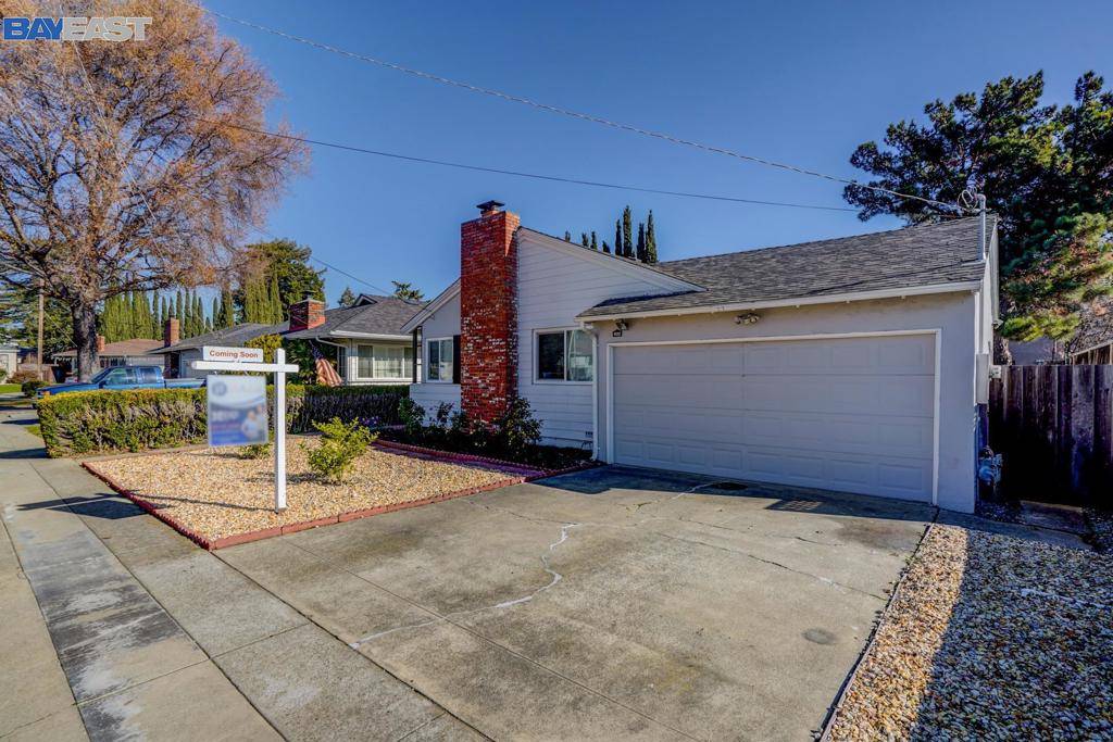 Castro Valley, CA 94546,20650 Yeandle Ave