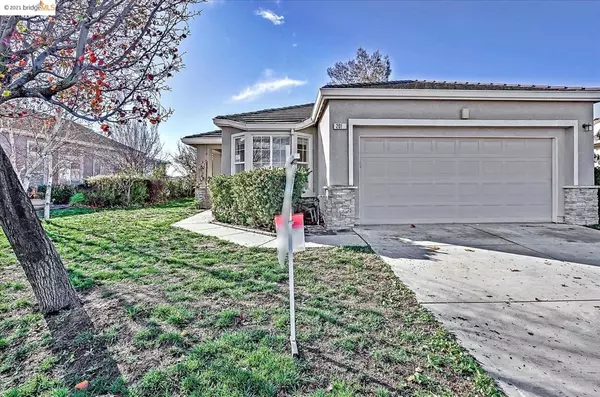 201 Cedar Ridge Dr, Rio Vista, CA 94571