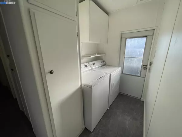 Fremont, CA 94536-1729,711 Old Canyon