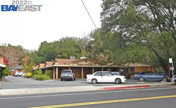 Lafayette, CA 94549,3182 Old Tunnel Rd