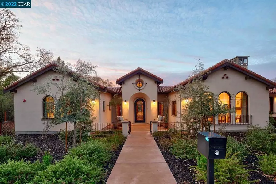 21 Eckley Ln, Walnut Creek, CA 94596