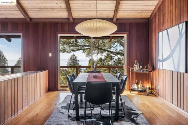 Berkeley, CA 94708,1404 Summit Rd