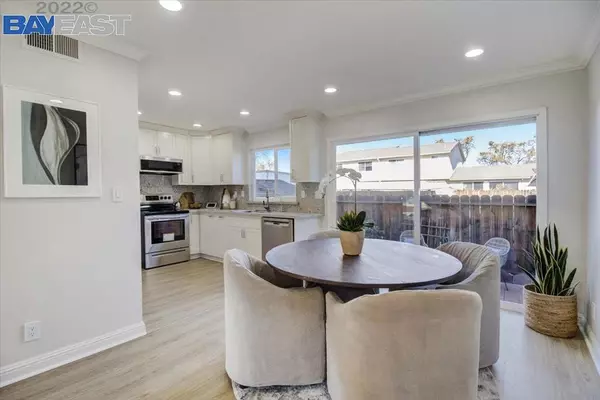 Pleasanton, CA 94588,3835 Belmont Way