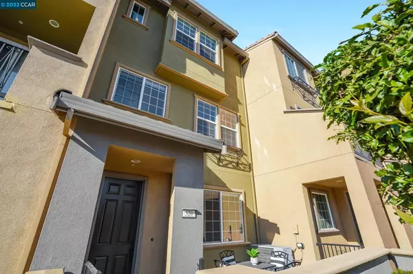 520 Almaden Walk Loop, San Jose, CA 95125