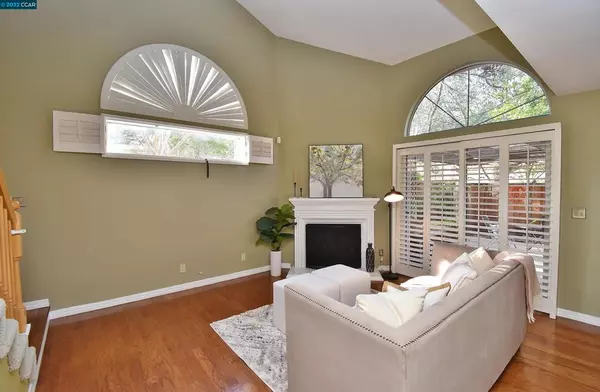 San Ramon, CA 94582,460 S Clovercrest Lane