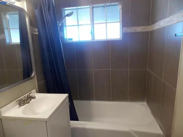 Vallejo, CA 94589,1206 ELLIOTT