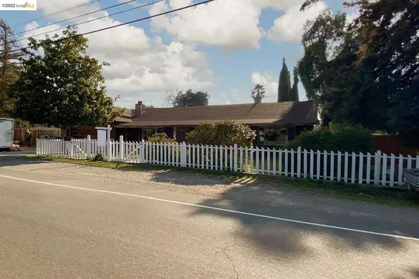 Concord, CA 94521,5224 Concord Blvd