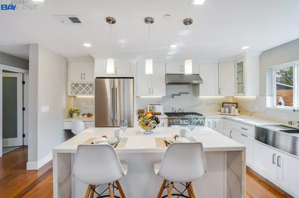 Palo Alto, CA 94306,3605 Park Blvd