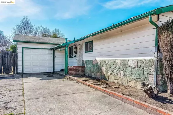 688 School St, Pittsburg, CA 94565