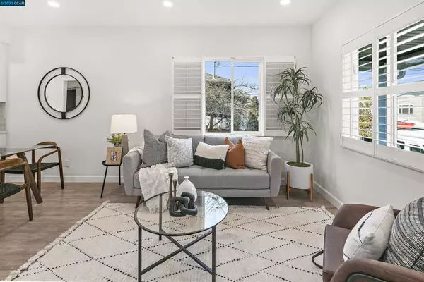 Oakland, CA 94608,871 43Rd St