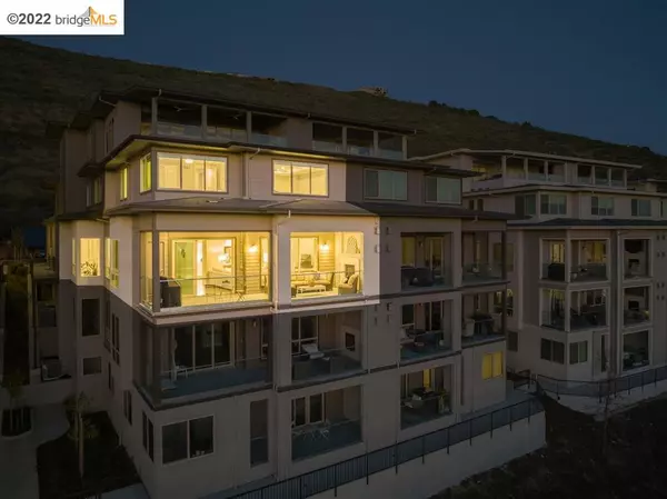 Oakland, CA 94605,6753 Skyview Dr