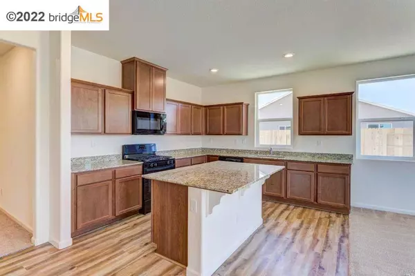 Rio Vista, CA 94571,1957 Pride Gln