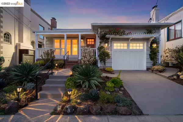6414 Mystic St, Oakland, CA 94618