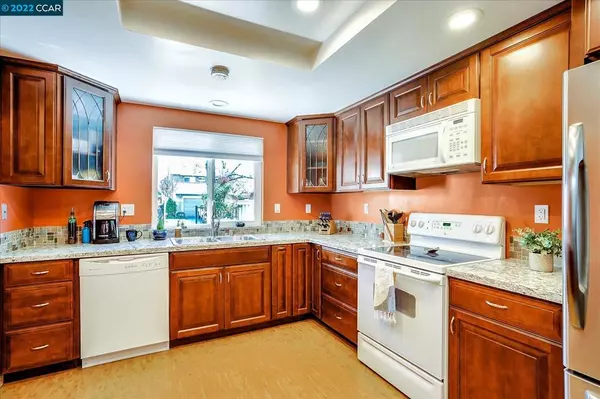 Walnut Creek, CA 94598,1982 La Corso Ct