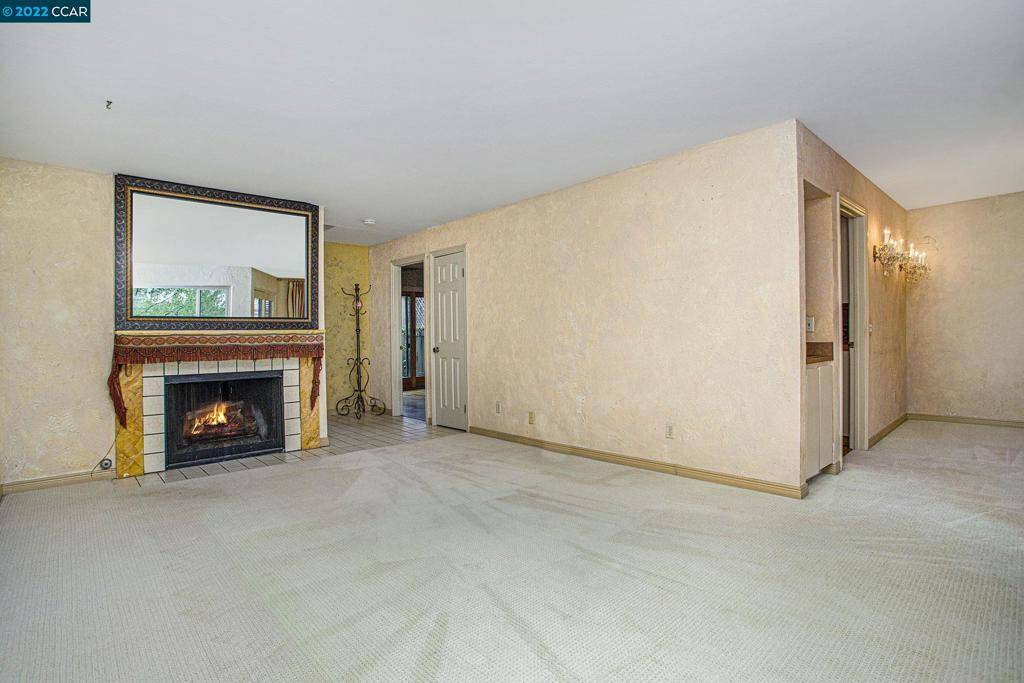Danville, CA 94526,320 Sycamore Hill Ct
