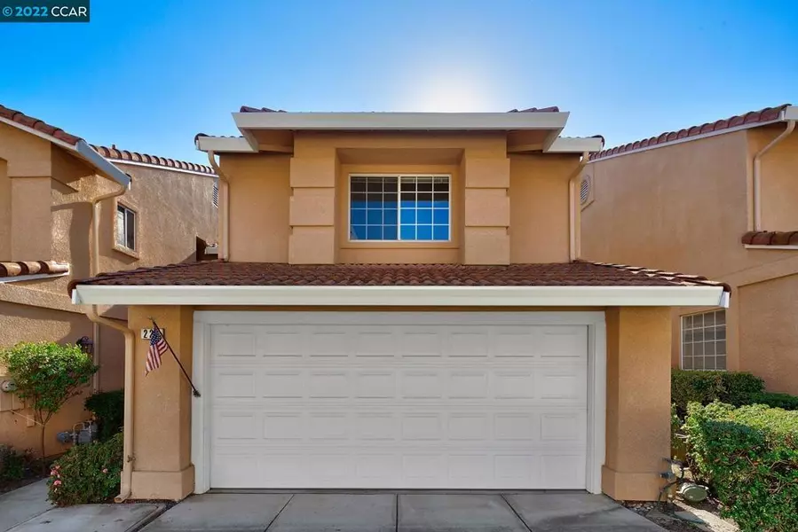 227 Portola Dr, Danville, CA 94506