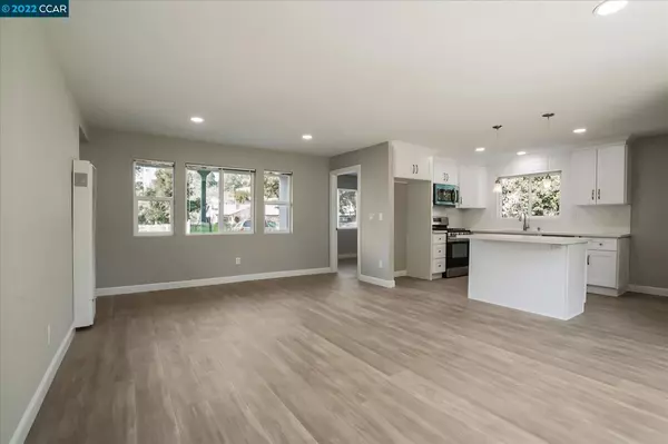 El Sobrante, CA 94803,4316 Appian Way