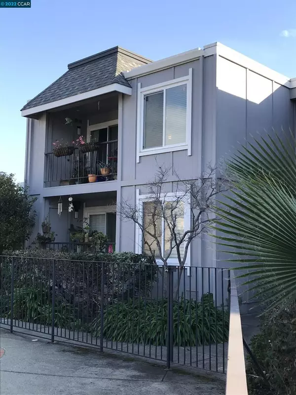 1530 Sunnyvale Ave #18, Walnut Creek, CA 94597