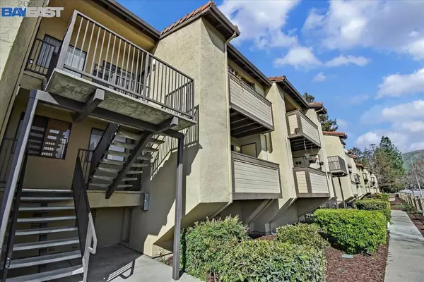 Fremont, CA 94539,113 Shaniko Cmn #27