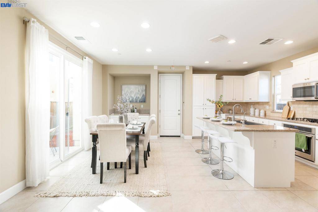 San Ramon, CA 94582,5035 Rowan Dr
