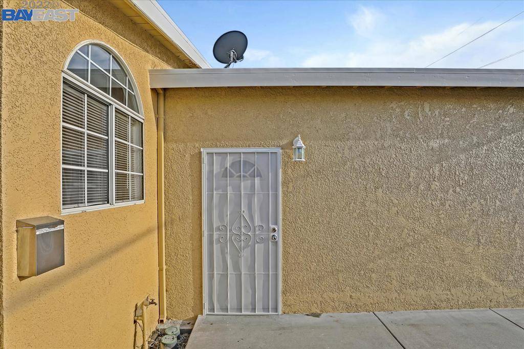 Hayward, CA 94542,24540 Margaret Dr