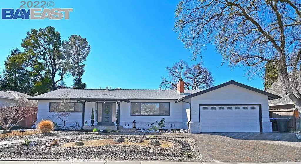 781 E Angela St, Pleasanton, CA 94566