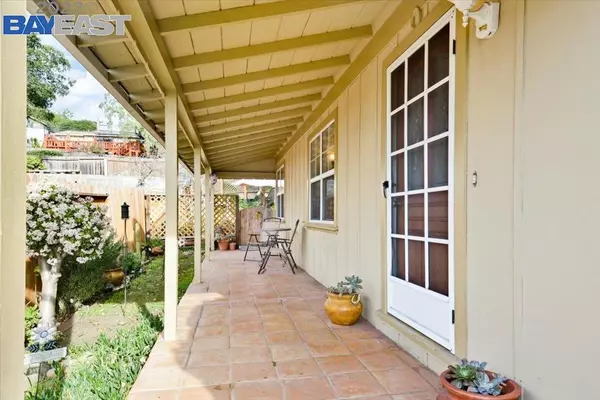 Hayward, CA 94542-1018,24548 Margaret Drive